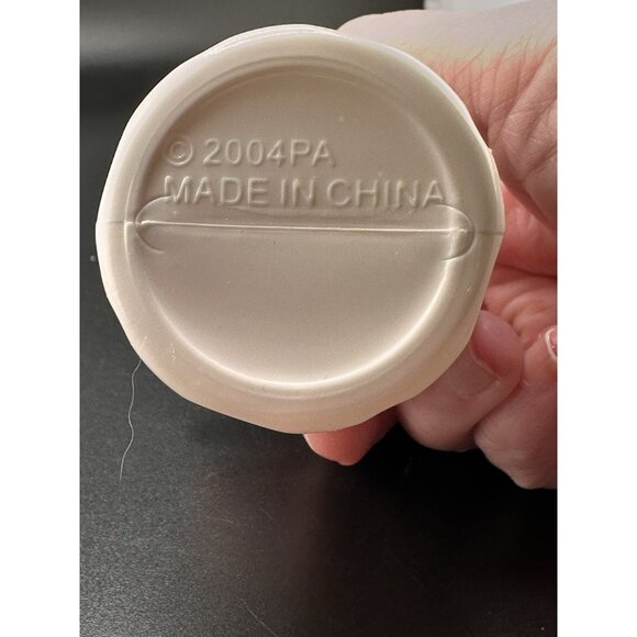 Cabbage Patch Kids Doll Play Along Replacement Bottle Toy 3" CPK 2004 - Picture 3 of 3